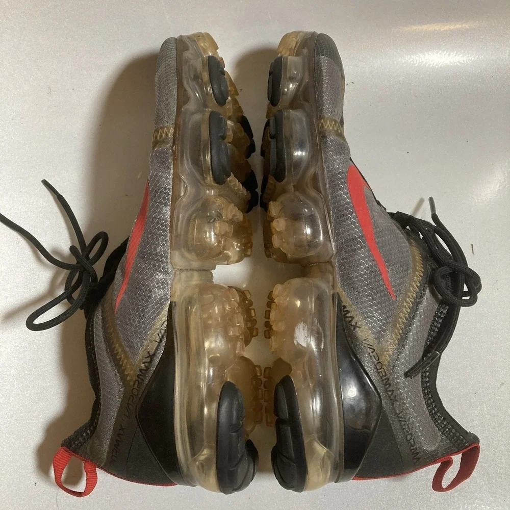 Nike Air Vapormax 2019 Black Metallic Gold CU4872-001 Sneakers Women's Size 9